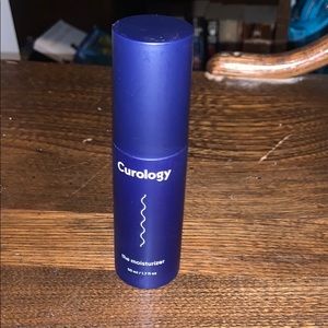 Curology moisturizer